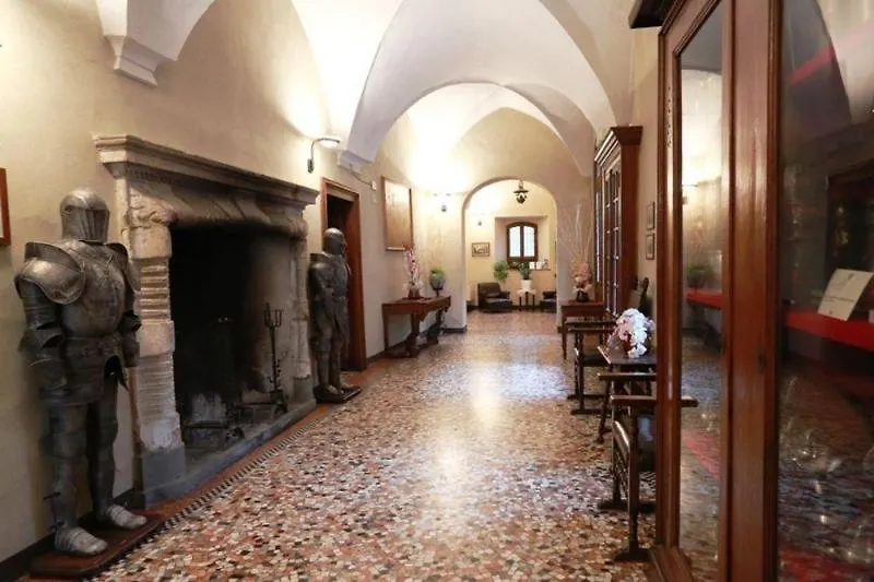 Castello Di San Gaudenzio Hotel Voghera
